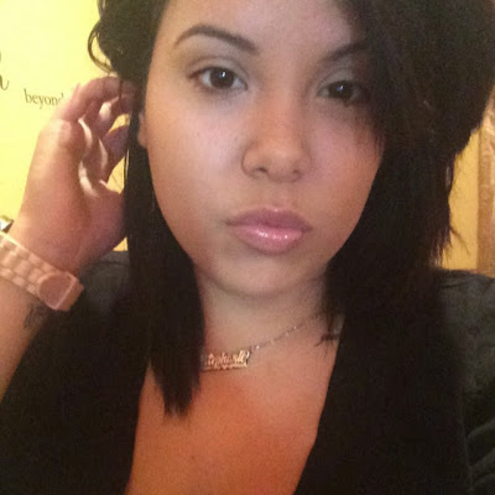 Meet your Posher, Stephanie